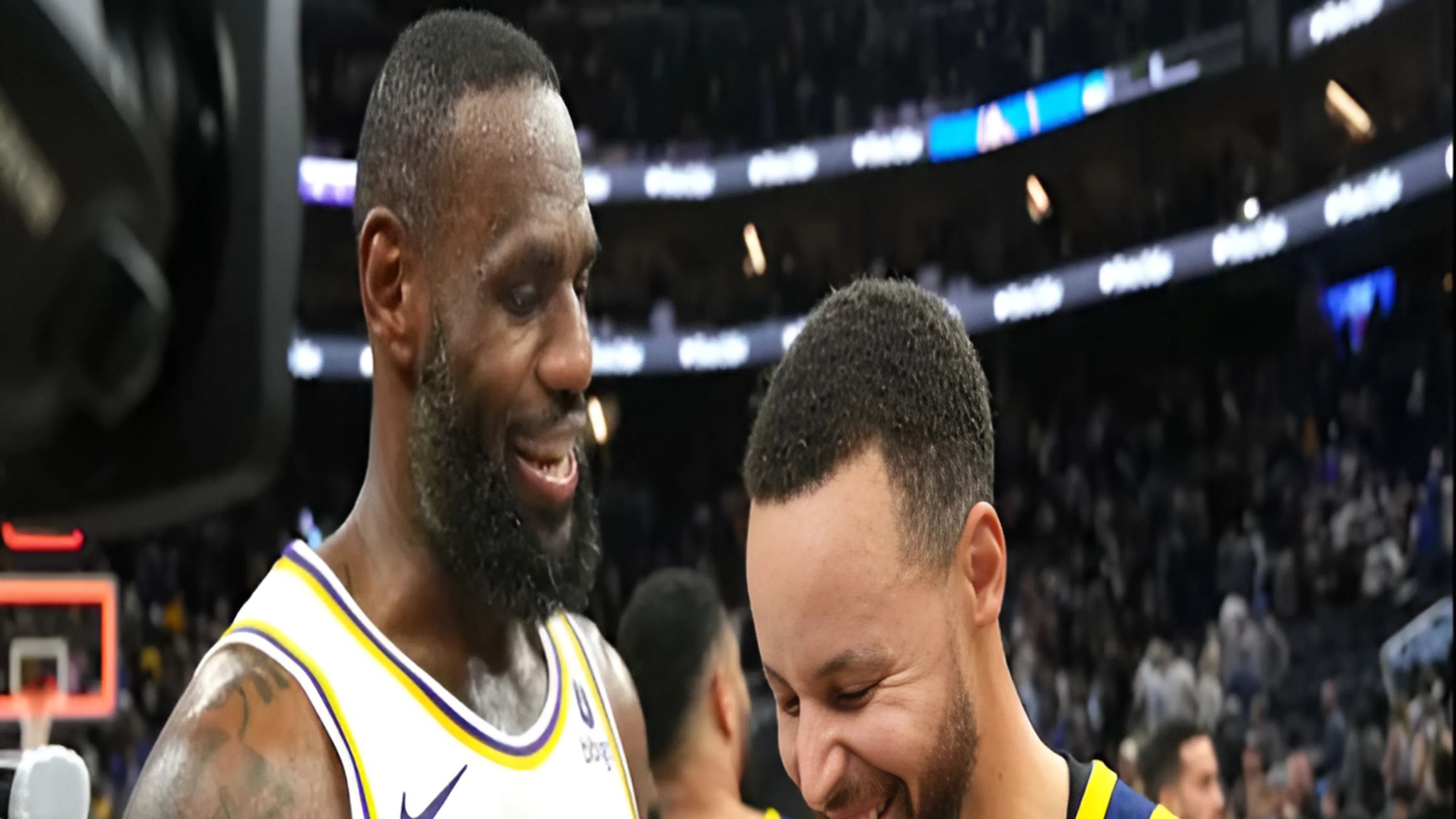 https://topsportsinsight.com/lebron-james-and-stephen-curry-set-new-records-a-historic-night-in-the-nba/